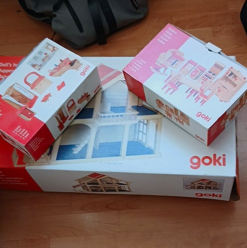 Goki ganzes puppenhaus aus - goki,